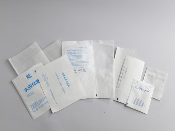 不同材质的医用口罩袋对胶膜的选择